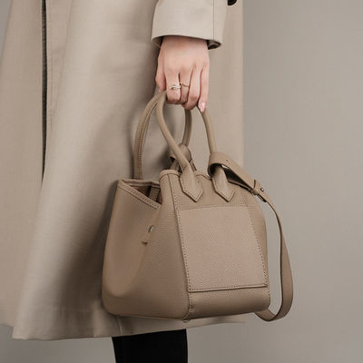 Low MOQ Mix Models Creative Design Women's Luxury Bucket Bag for Fashionable Ladies