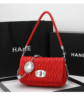 OEM/ODM Fashion Shoulder Bag Mini Crossbody Bag Chain Diamond Female Handbags Sheepskin Casual Ladies Bags