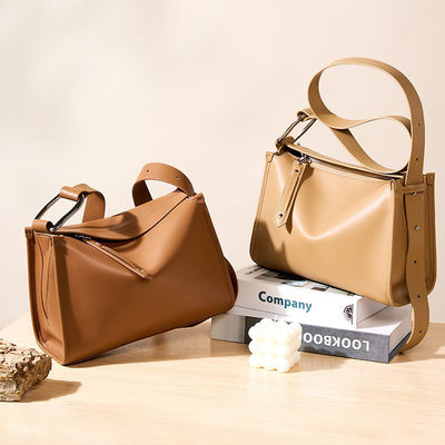 Low MOQ Mix Models Genuine Leather Crossbody Bag for Women Other Pattern Type Advantage