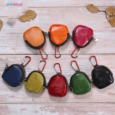 Unisex Daily Life Genuine Leather Mini Earphone Shell Keychain with Carabiner Hook